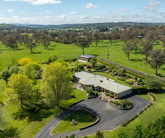 Location Walcha NSW property for sale - Round Hill