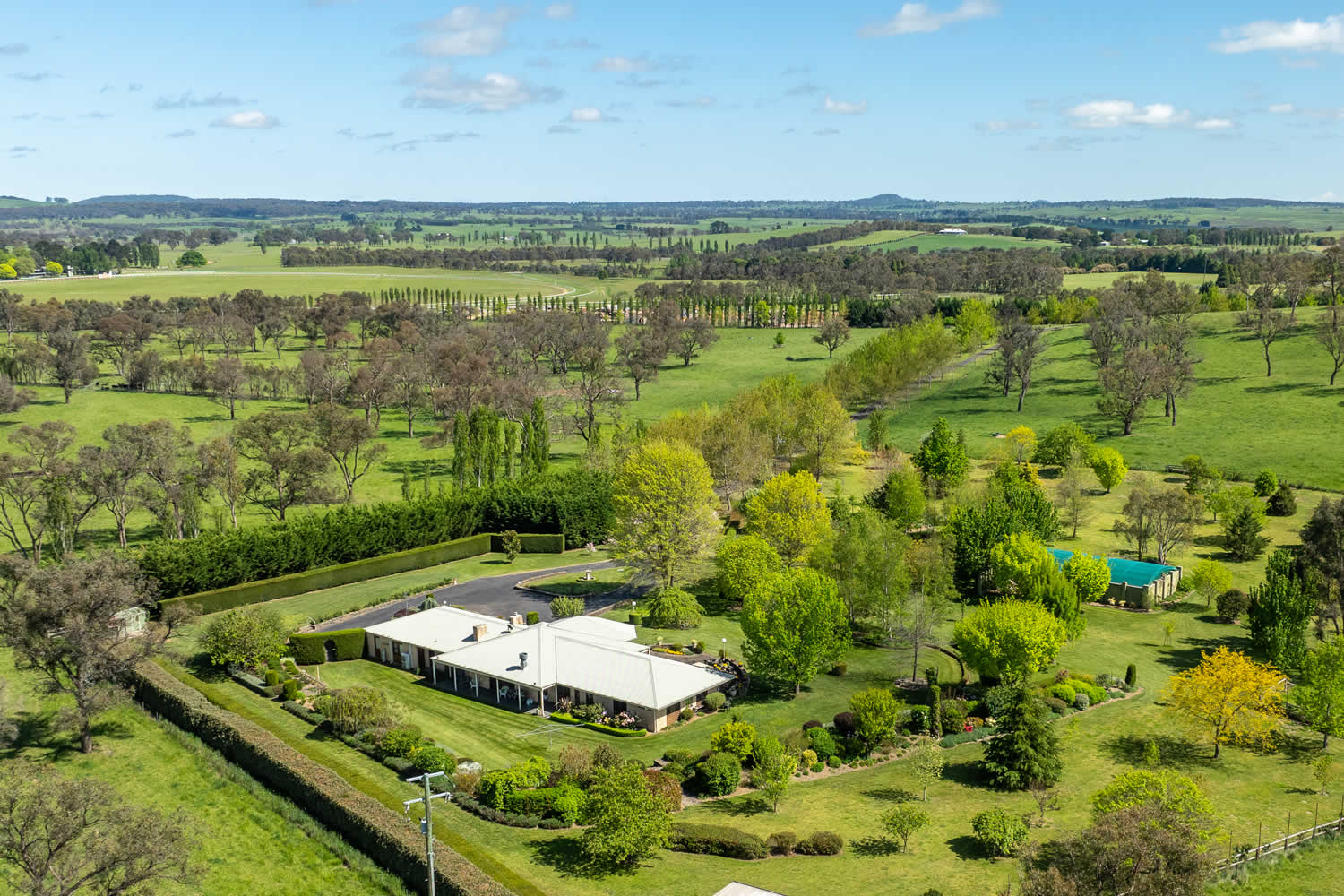 Location Walcha NSW property for sale - Round Hill